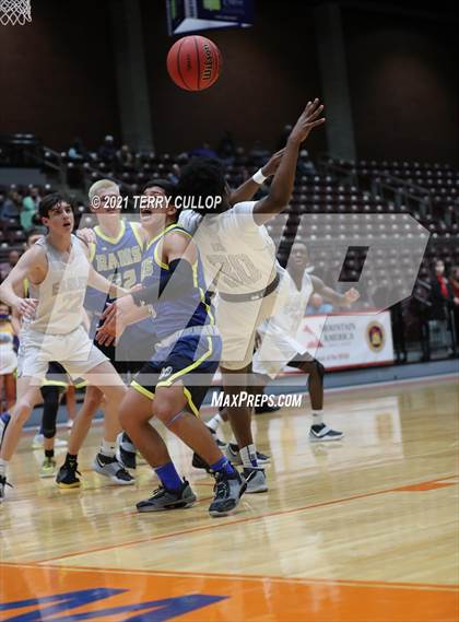 Thumbnail 1 in Parowan vs. Layton Christian Academy (UHSAA 2A Semifinal) photogallery.