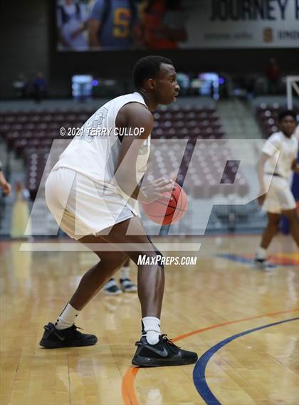 Thumbnail 1 in Parowan vs. Layton Christian Academy (UHSAA 2A Semifinal) photogallery.