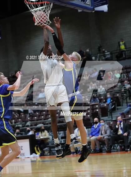 Thumbnail 1 in Parowan vs. Layton Christian Academy (UHSAA 2A Semifinal) photogallery.