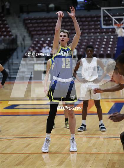 Thumbnail 3 in Parowan vs. Layton Christian Academy (UHSAA 2A Semifinal) photogallery.