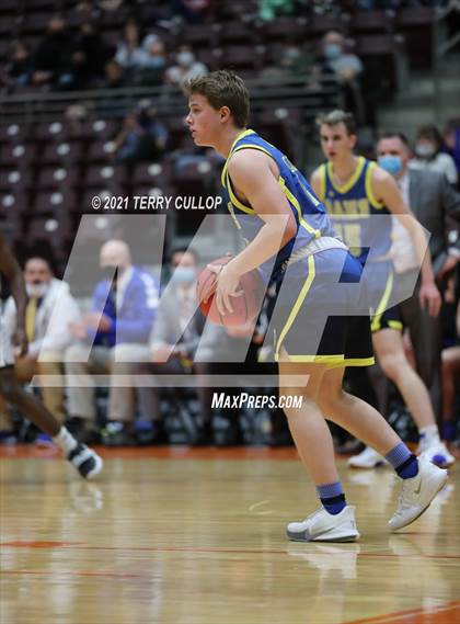 Thumbnail 2 in Parowan vs. Layton Christian Academy (UHSAA 2A Semifinal) photogallery.