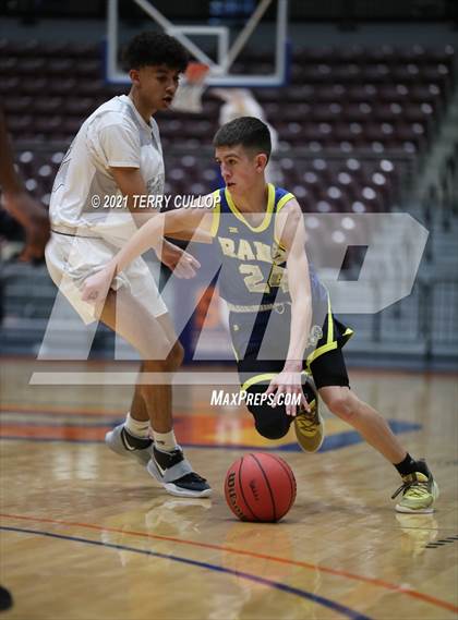 Thumbnail 3 in Parowan vs. Layton Christian Academy (UHSAA 2A Semifinal) photogallery.