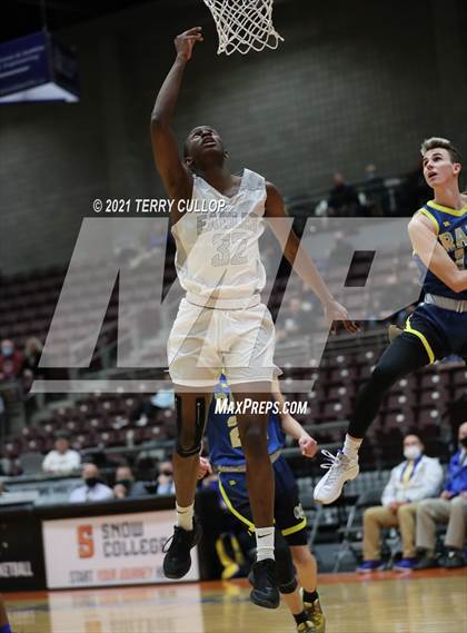 Thumbnail 3 in Parowan vs. Layton Christian Academy (UHSAA 2A Semifinal) photogallery.
