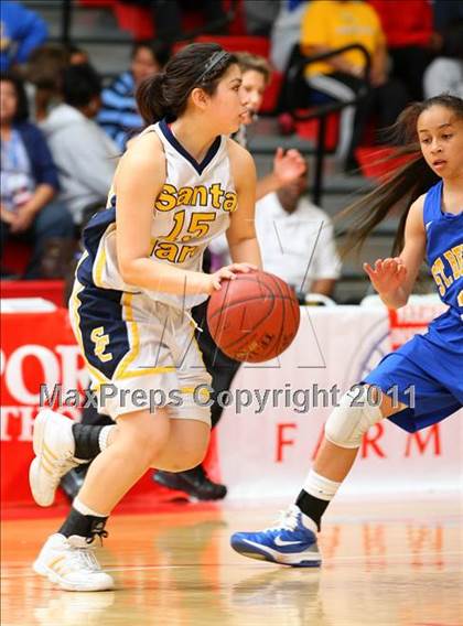 Thumbnail 3 in Santa Clara vs. St. Bernard (CIF SoCal D5 Regional Final) photogallery.