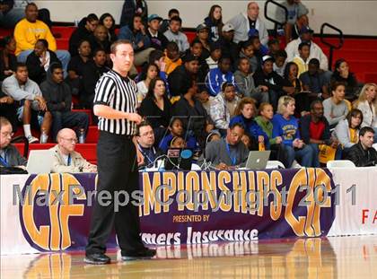 Thumbnail 3 in Santa Clara vs. St. Bernard (CIF SoCal D5 Regional Final) photogallery.
