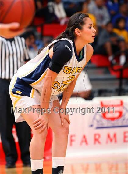 Thumbnail 1 in Santa Clara vs. St. Bernard (CIF SoCal D5 Regional Final) photogallery.