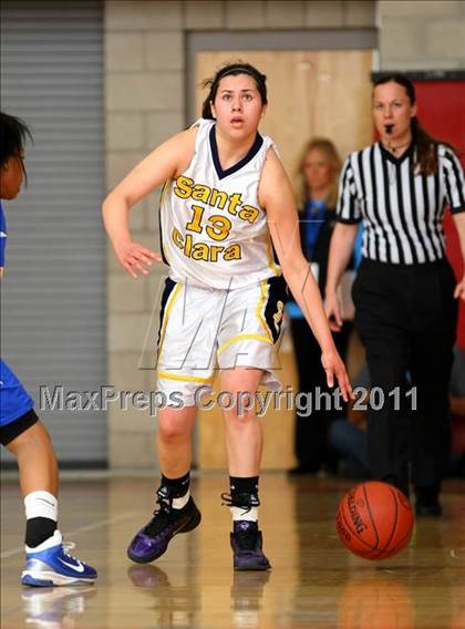 Thumbnail 3 in Santa Clara vs. St. Bernard (CIF SoCal D5 Regional Final) photogallery.