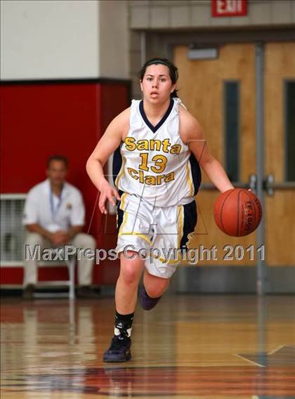 Thumbnail 3 in Santa Clara vs. St. Bernard (CIF SoCal D5 Regional Final) photogallery.