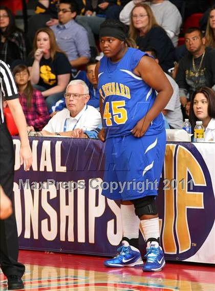 Thumbnail 1 in Santa Clara vs. St. Bernard (CIF SoCal D5 Regional Final) photogallery.