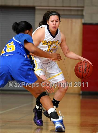 Thumbnail 1 in Santa Clara vs. St. Bernard (CIF SoCal D5 Regional Final) photogallery.