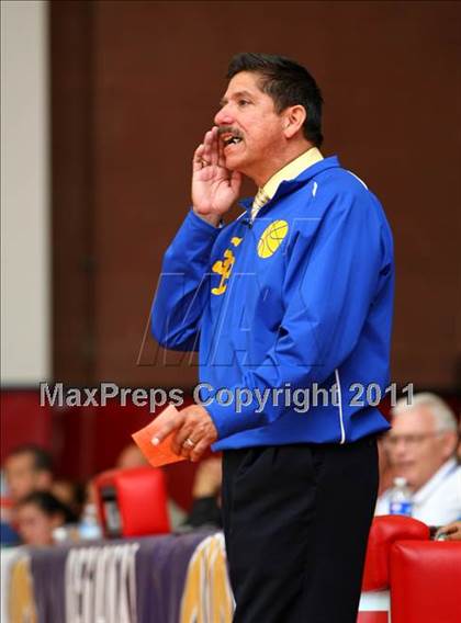 Thumbnail 2 in Santa Clara vs. St. Bernard (CIF SoCal D5 Regional Final) photogallery.