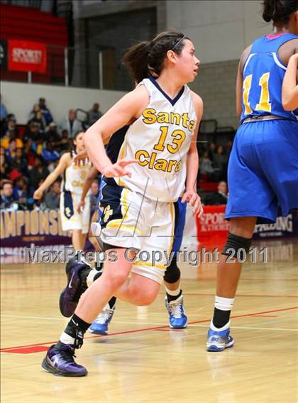 Thumbnail 2 in Santa Clara vs. St. Bernard (CIF SoCal D5 Regional Final) photogallery.