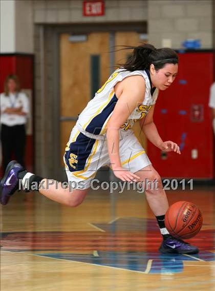 Thumbnail 3 in Santa Clara vs. St. Bernard (CIF SoCal D5 Regional Final) photogallery.