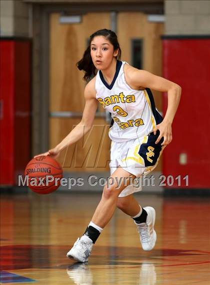 Thumbnail 2 in Santa Clara vs. St. Bernard (CIF SoCal D5 Regional Final) photogallery.