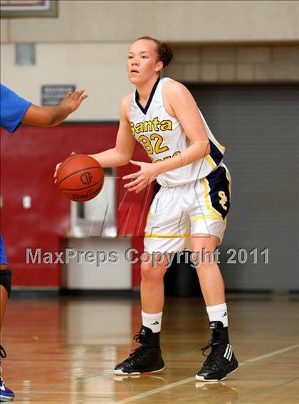 Thumbnail 2 in Santa Clara vs. St. Bernard (CIF SoCal D5 Regional Final) photogallery.