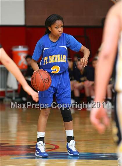 Thumbnail 1 in Santa Clara vs. St. Bernard (CIF SoCal D5 Regional Final) photogallery.