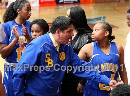 Thumbnail 3 in Santa Clara vs. St. Bernard (CIF SoCal D5 Regional Final) photogallery.
