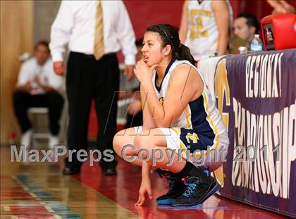 Thumbnail 2 in Santa Clara vs. St. Bernard (CIF SoCal D5 Regional Final) photogallery.