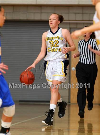 Thumbnail 1 in Santa Clara vs. St. Bernard (CIF SoCal D5 Regional Final) photogallery.