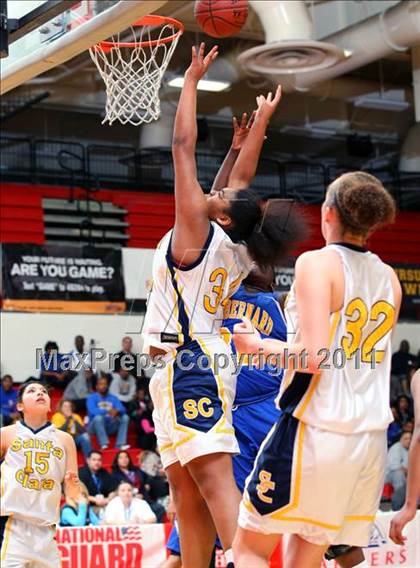 Thumbnail 2 in Santa Clara vs. St. Bernard (CIF SoCal D5 Regional Final) photogallery.