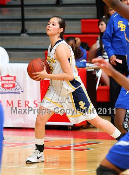 Thumbnail 3 in Santa Clara vs. St. Bernard (CIF SoCal D5 Regional Final) photogallery.