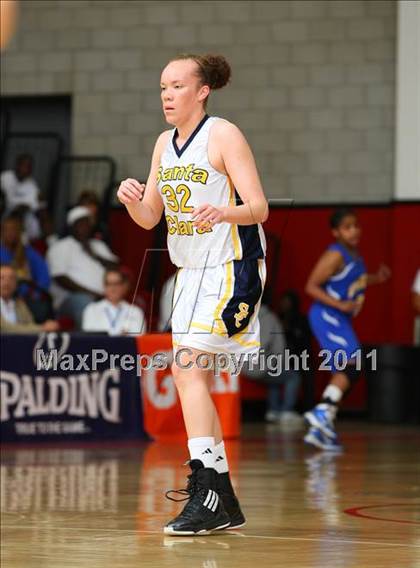 Thumbnail 1 in Santa Clara vs. St. Bernard (CIF SoCal D5 Regional Final) photogallery.