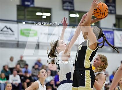 Thumbnail 3 in Davis @ Syracuse photogallery.
