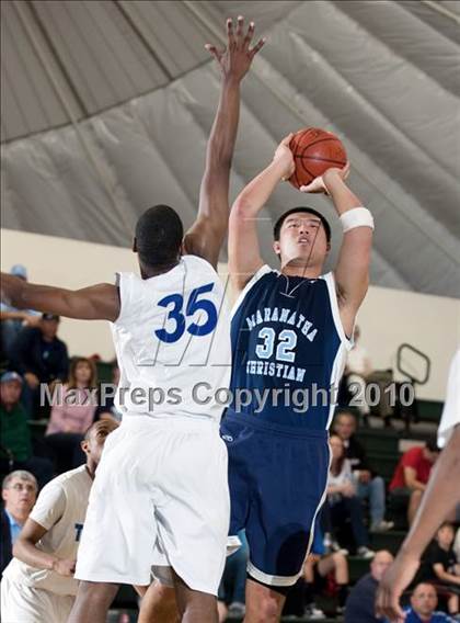 Thumbnail 3 in Maranatha Christian vs. Lutheran (CIF SoCal D5 Playoffs) photogallery.