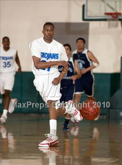 Thumbnail 2 in Maranatha Christian vs. Lutheran (CIF SoCal D5 Playoffs) photogallery.