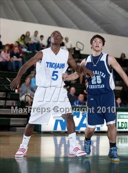 Thumbnail 2 in Maranatha Christian vs. Lutheran (CIF SoCal D5 Playoffs) photogallery.