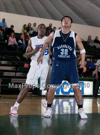 Thumbnail 1 in Maranatha Christian vs. Lutheran (CIF SoCal D5 Playoffs) photogallery.