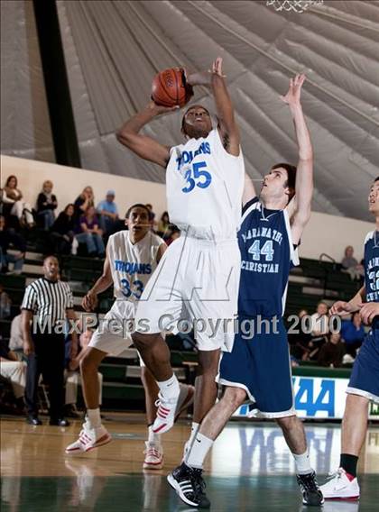 Thumbnail 3 in Maranatha Christian vs. Lutheran (CIF SoCal D5 Playoffs) photogallery.