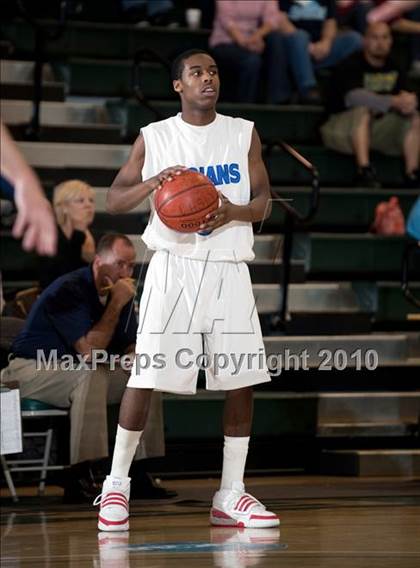 Thumbnail 2 in Maranatha Christian vs. Lutheran (CIF SoCal D5 Playoffs) photogallery.