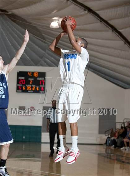 Thumbnail 3 in Maranatha Christian vs. Lutheran (CIF SoCal D5 Playoffs) photogallery.