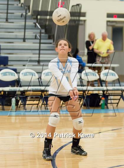 Thumbnail 1 in Herndon @ Yorktown photogallery.