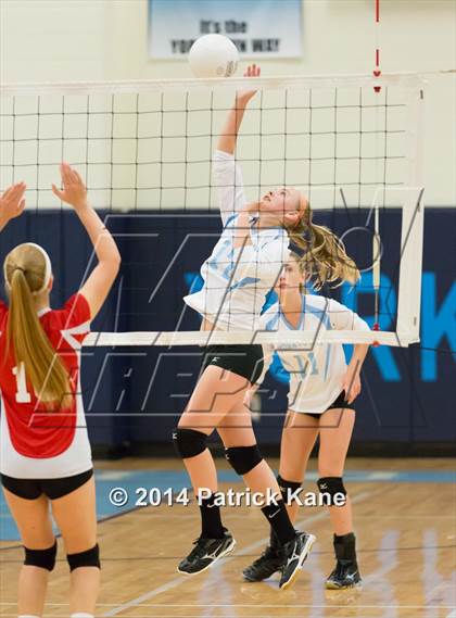 Thumbnail 3 in Herndon @ Yorktown photogallery.