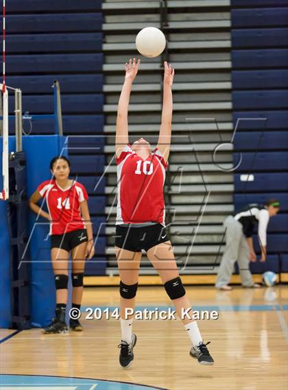 Thumbnail 1 in Herndon @ Yorktown photogallery.