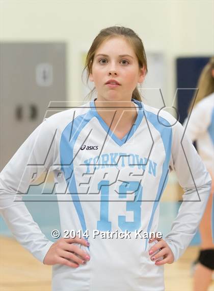 Thumbnail 1 in Herndon @ Yorktown photogallery.