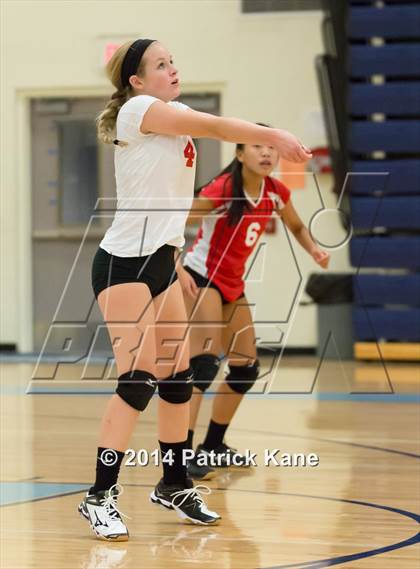 Thumbnail 1 in Herndon @ Yorktown photogallery.