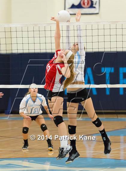 Thumbnail 2 in Herndon @ Yorktown photogallery.