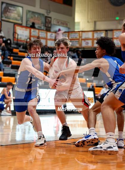 Thumbnail 3 in Tuscaloosa County @ Hoover photogallery.