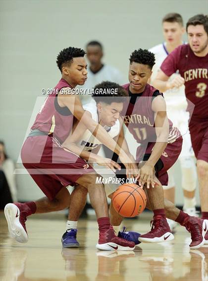 Thumbnail 2 in Keller Central @ Timber Creek photogallery.
