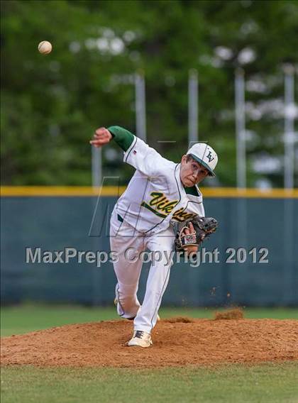 Thumbnail 1 in Wakefield @ Loudoun Valley photogallery.