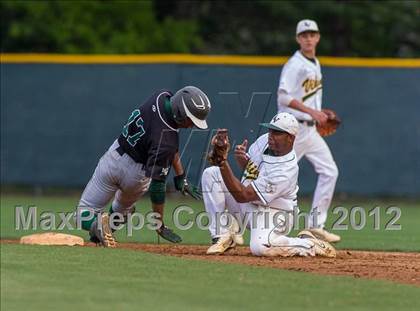 Thumbnail 2 in Wakefield @ Loudoun Valley photogallery.