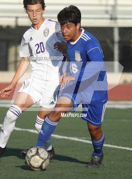 Thumbnail 3 in St. Augustine @ Valencia (CIF Southern Regional D2 Semifinal) photogallery.