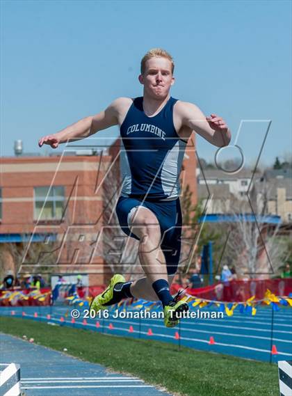 Thumbnail 3 in 2016 Mullen Runners Roost Invitational photogallery.