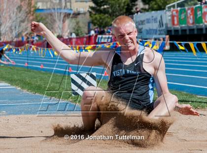 Thumbnail 3 in 2016 Mullen Runners Roost Invitational photogallery.