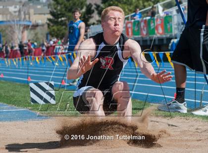 Thumbnail 1 in 2016 Mullen Runners Roost Invitational photogallery.