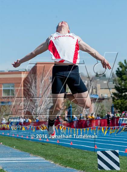 Thumbnail 3 in 2016 Mullen Runners Roost Invitational photogallery.