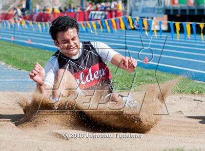 Thumbnail 3 in 2016 Mullen Runners Roost Invitational photogallery.